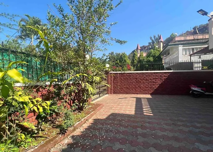 Valecha Villa Entire 4Bhkbunglow With 5000 Sq Ft Garden Lonavala